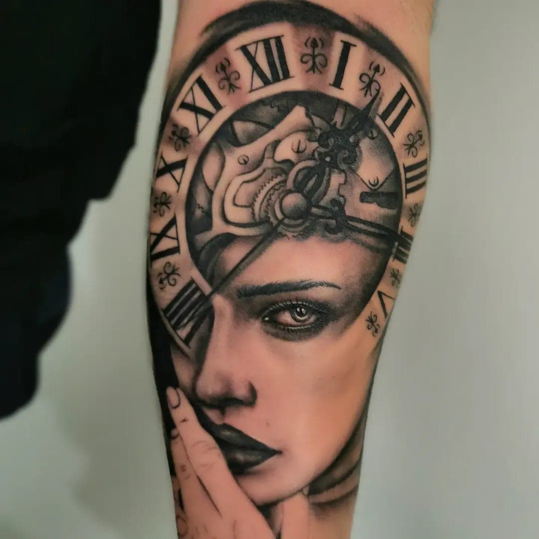 Tatuaggio realizzato da Golden Skin Tattoo a Bergamo — lavoro 10