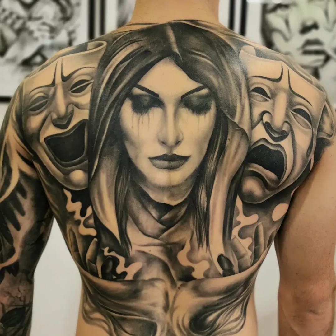 Tatuaggio realizzato da Golden Skin Tattoo a Bergamo — lavoro 13