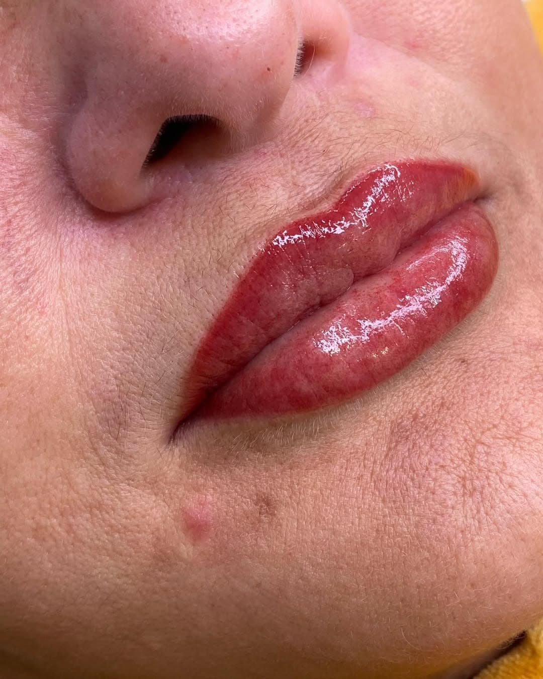 Risultato di trucco permanente a Bergamo — Golden Skin 07